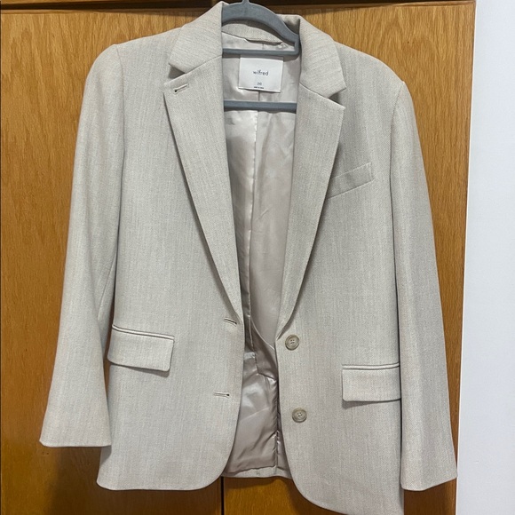 Aritzia Sophia blazer - Picture 2 of 4